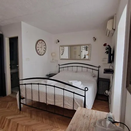 Cittadella Rooms, Old Town 게스트하우스 3*