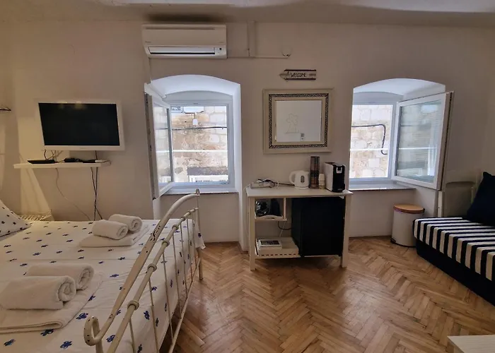 招待所 Cittadella Rooms, Old Town